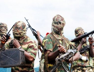 Μπόκο Χαράμ: Σκότωσαν 8 αγρότες και πυρπόλησαν τρία χωριά στη Νιγηρία